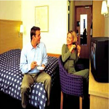 Travelodge London Park Royal 외부 사진